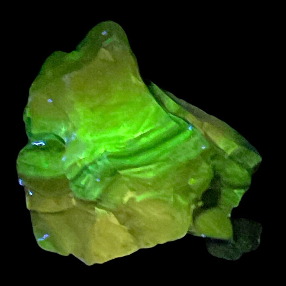 Green Clear‎ Black Layered Art Glass Cullet Glowing Manganese Slag Glass #4GX226